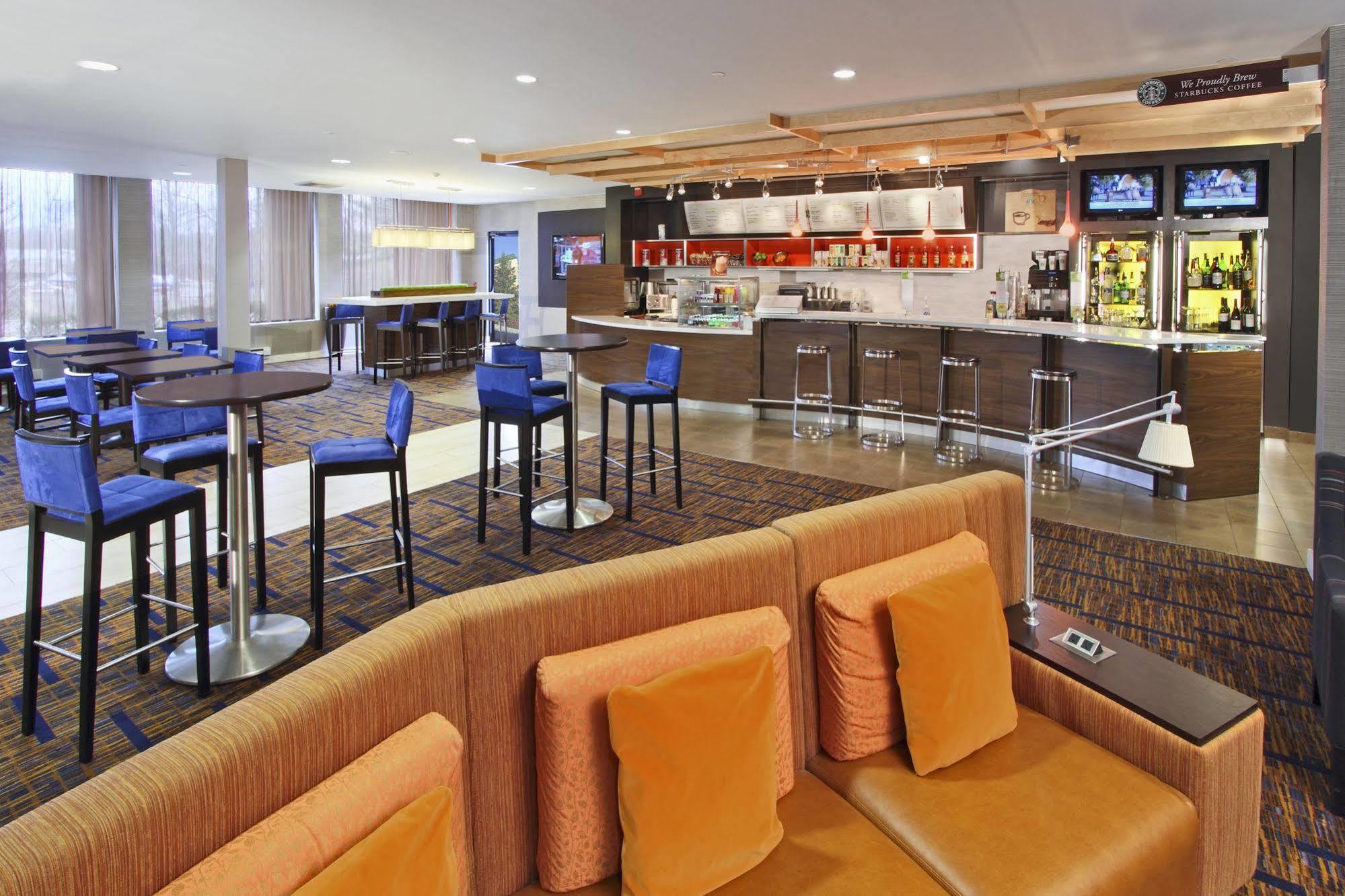 Courtyard Rockaway-Mount Arlington Hotell Eksteriør bilde